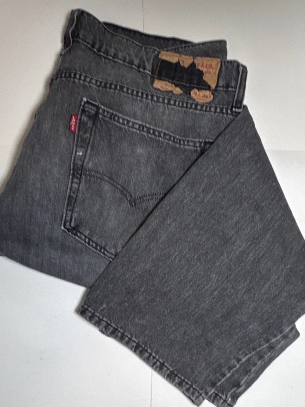 Levi's vintage Men's Charcoal Gray Regular Fit Straight Jeans 36x34